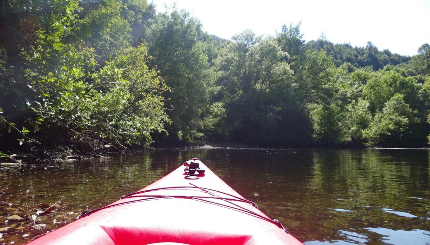 Wie wählt man das beste aufblasbare Kajak für Sommerabenteuer aus?